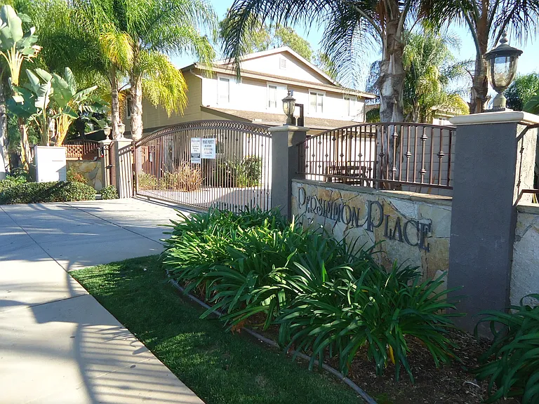 1133 Persimmon Ave #10 — Photo 3