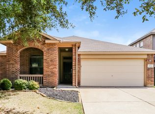 11921 Bellegrove Rd, Burleson, TX 76028
