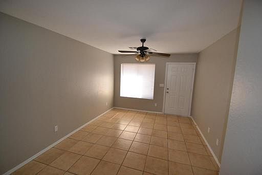4th image of 139 W Inglewood St APT 4