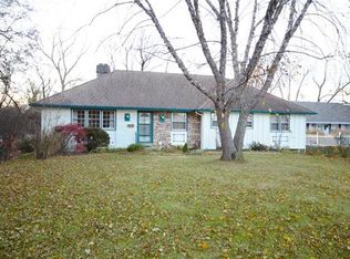 10820 Wornall Rd, Kansas City, MO 64114