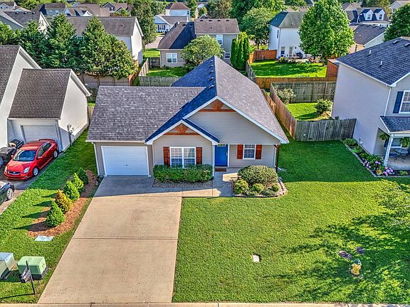 5th image of 5039 Nina Marie Ave