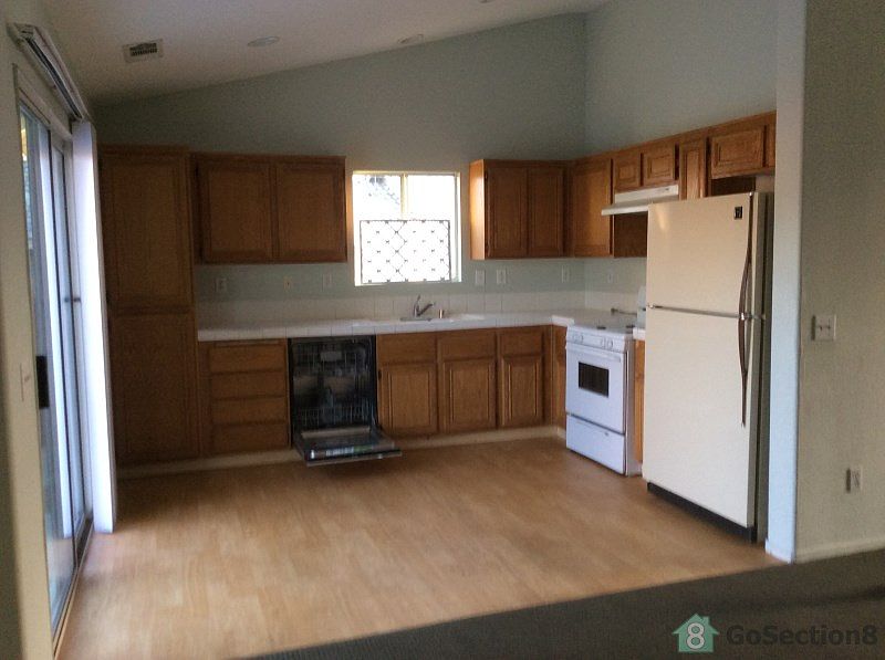 2nd image of 13604 Inaja St