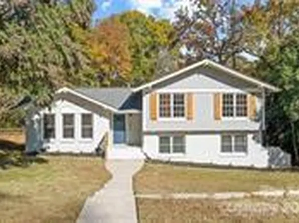 2536 Roundabout Ln, Charlotte, NC 28210