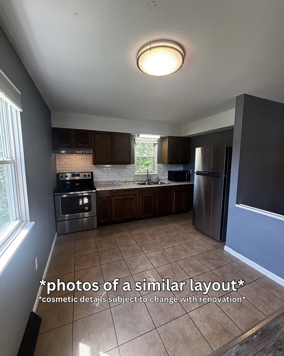 Building Photo - 107 Redwood Rd #107
