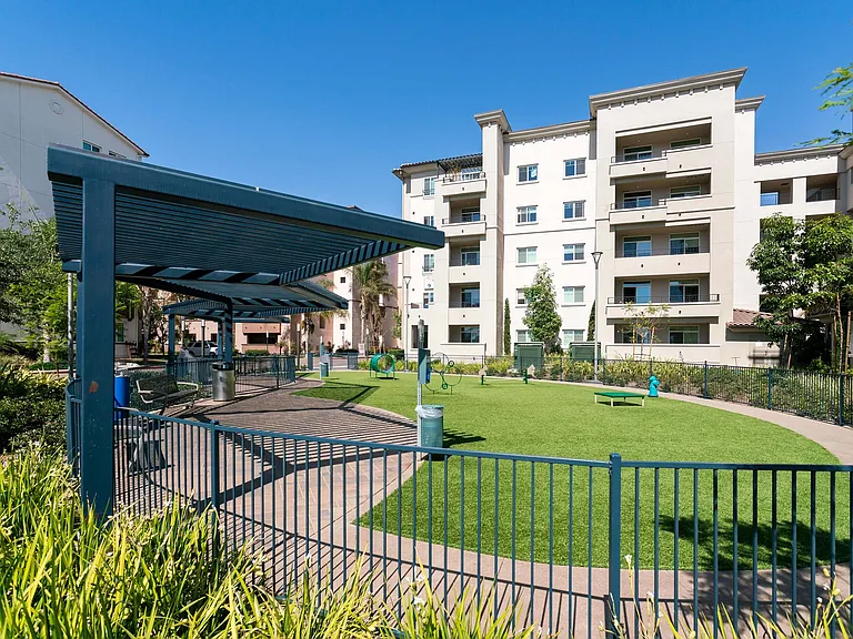 Casa Mira View Apartments — Photo 148