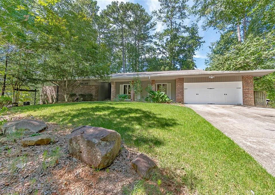 300 Cedar Knoll Ct