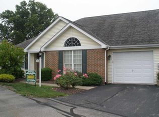 119 Overview Dr, Greensburg, PA 15601