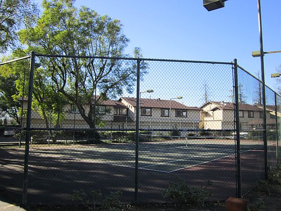 4th image of 9800 Vesper Ave #I69