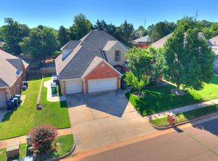 19316 Cade Ct, Edmond, OK 73012