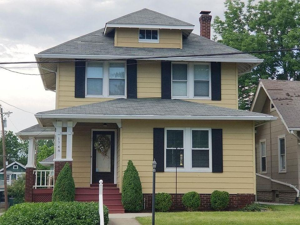 1st image of 1748 Weyer Ave #1
