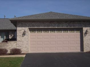 5076 Hermitage Trl, Rockford, IL 61114