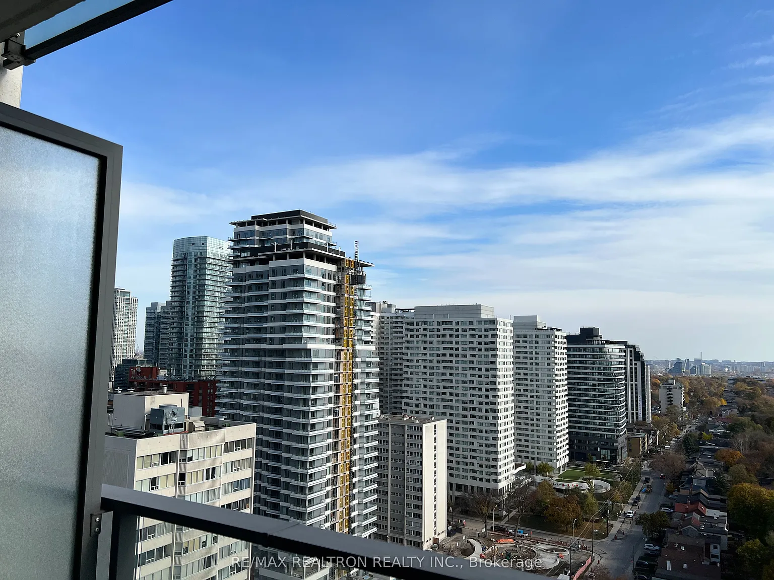 2 bed, $2,700 — Photo 2