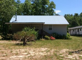 37 Dusty Rd, Seale, AL 36875