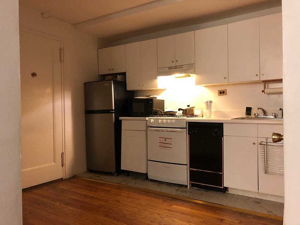 1st image of 6638 Yellowstone Blvd #5C