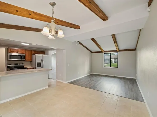17568 Lee RD, FORT MYERS, FL 33967