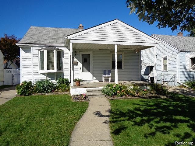 1st image of 1536 Lindbergh St
