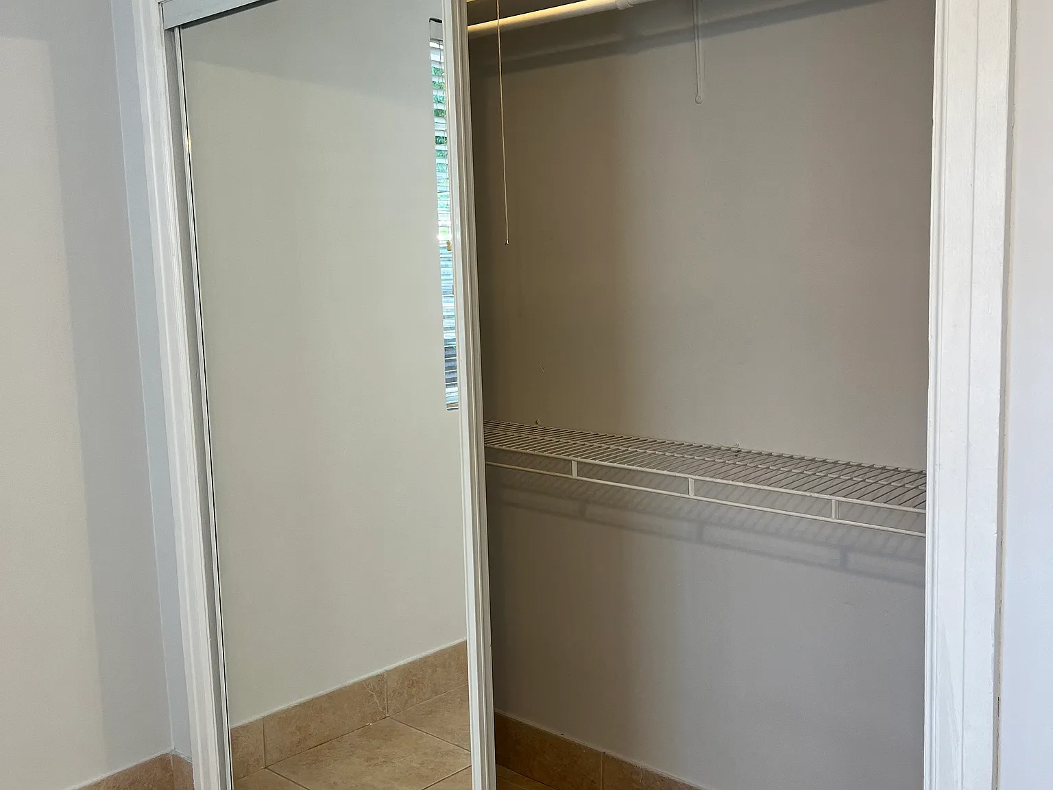 3 bed, 1194 sqft, $1,800 — Photo 4