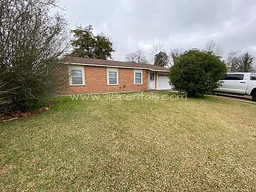 4612 Sullivan St Photo 1
