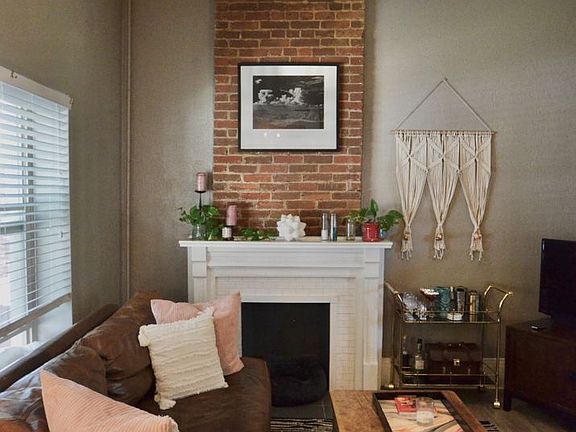 3rd image of 2320-2324 W 30th Ave #2320