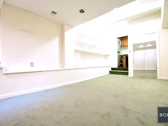 5th image of 10 W 74th St APT Lla