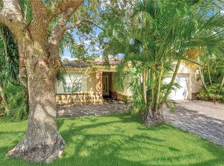 427 Lexington Ave SW, Vero Beach, FL 32962