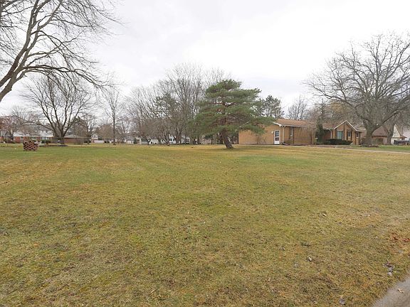 3rd image of Cimarron Trl