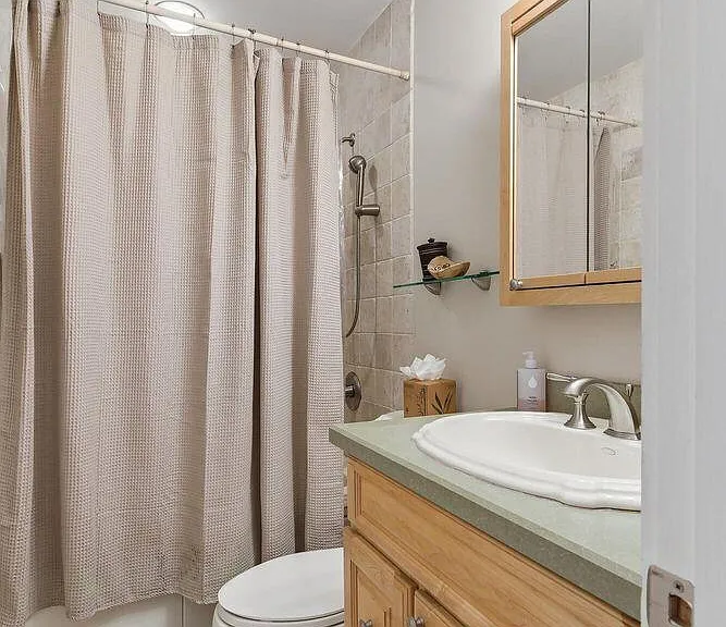 2348 Huckleberry Rd — Photo 11