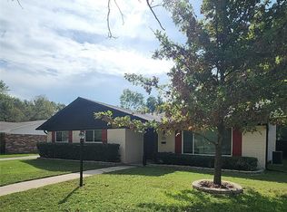 1714 Laurel Rd, Gainesville, TX 76240