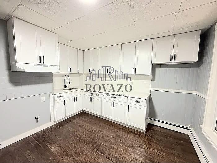 1st image of 411 Elizabeth Ave #2-3