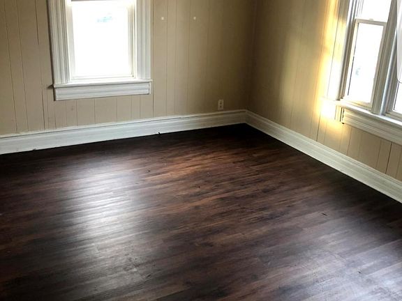 5th image of 817 S 20th St