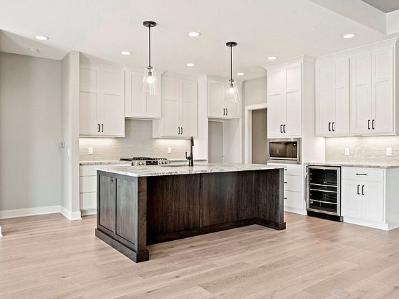 4th image of 17825 Tullymore Ln
