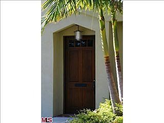 3rd image of 3053 Kelton Ave