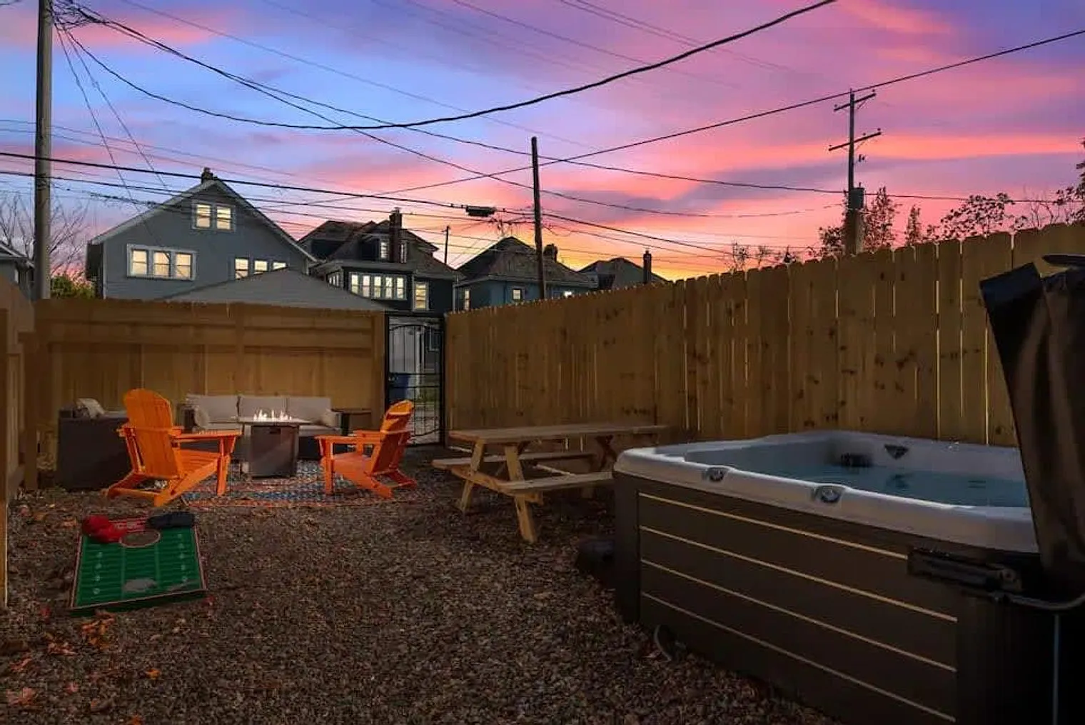 3 bed, 3.0 bath, 1593 sqft, $4,568 — Photo 4