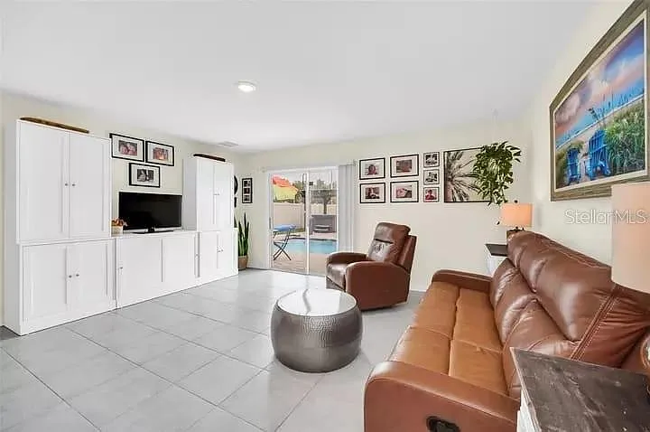 4382 Sunny Creek Pl — Photo 9