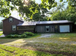 8323 Ox Bow Rd, North East, PA 16428
