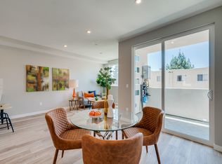 7018 Alabama Ave #203, Canoga Park, CA 91303