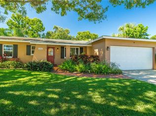 6060 16th Ln NE, Saint Petersburg, FL 33703