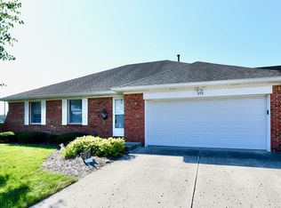 399 Vinewood Dr S, Brownsburg, IN 46112