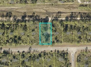 384 Ursula Ln, Lehigh Acres, FL 33972