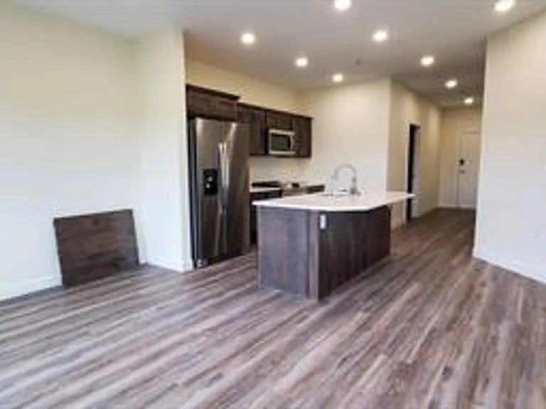 715 Lake Shore Dr NE #106 — Photo 19