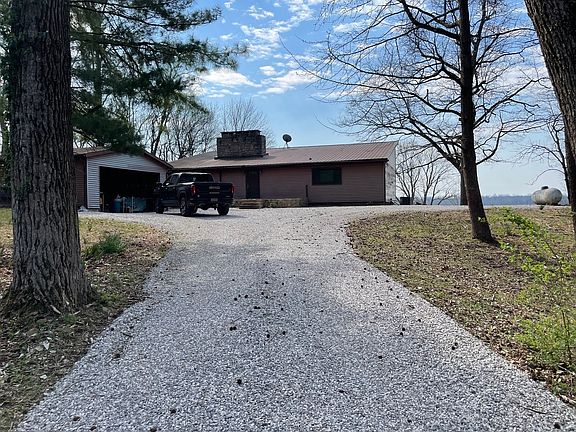 2nd image of 3562 Riverview Lake Rd