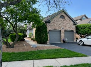 14820 Pine Tree Rd, Orland Park, IL 60462