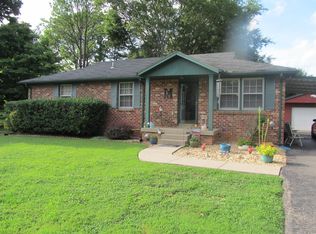 7004 Forrest Ln, Murfreesboro, TN 37129