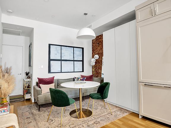 4th image of 91 Grand St #3