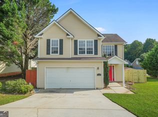 3028 Meadow Glen Pass, Fairburn, GA 30213