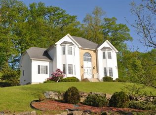 51 Indian Spring Rd, Budd Lake, NJ 07828