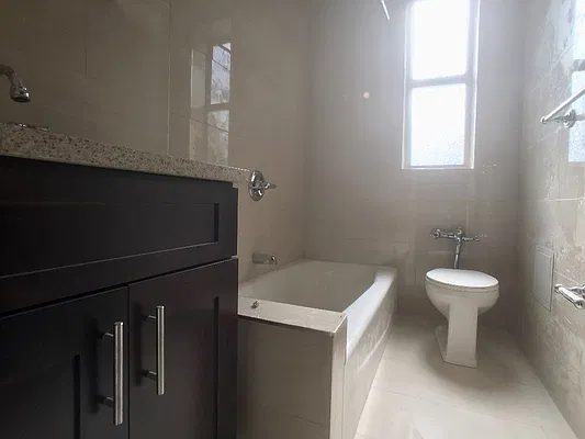 Rented by Sovereign Realty NYC | media 14