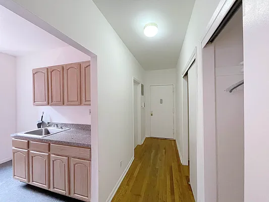 Rented by Taichi Fudosan | media 1