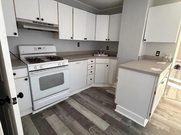 347 Willow Ave #2 — Photo 9