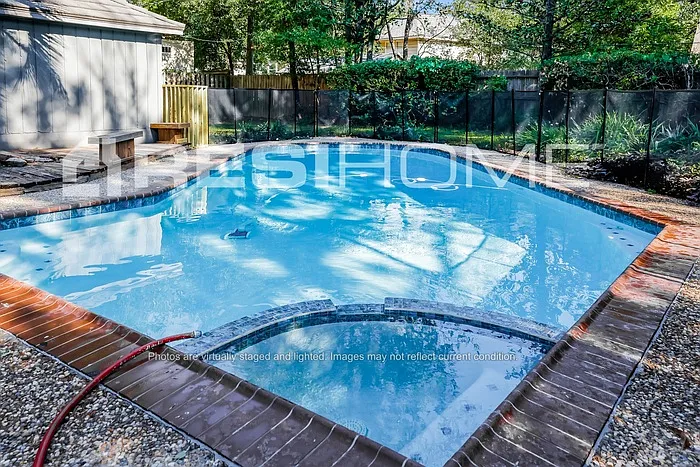 5814 Wanakah Dr — Photo 2